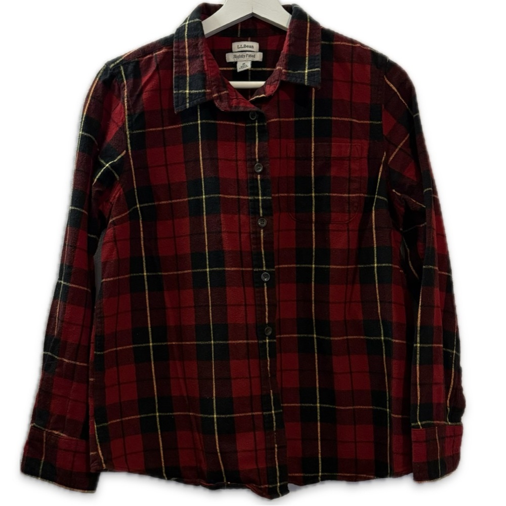 L.L. Bean Red Plaid Flannel Shirt Size M